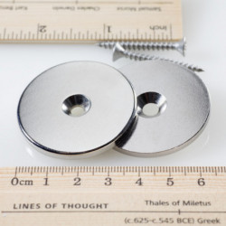 Magnetic attachment set with the diam. of 42 mm