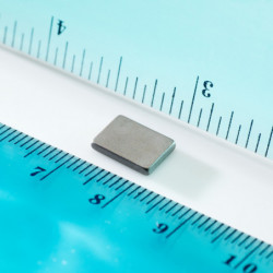 Neodymium magnet prism 10x7x1,5 N 180 °C, VMM6UH