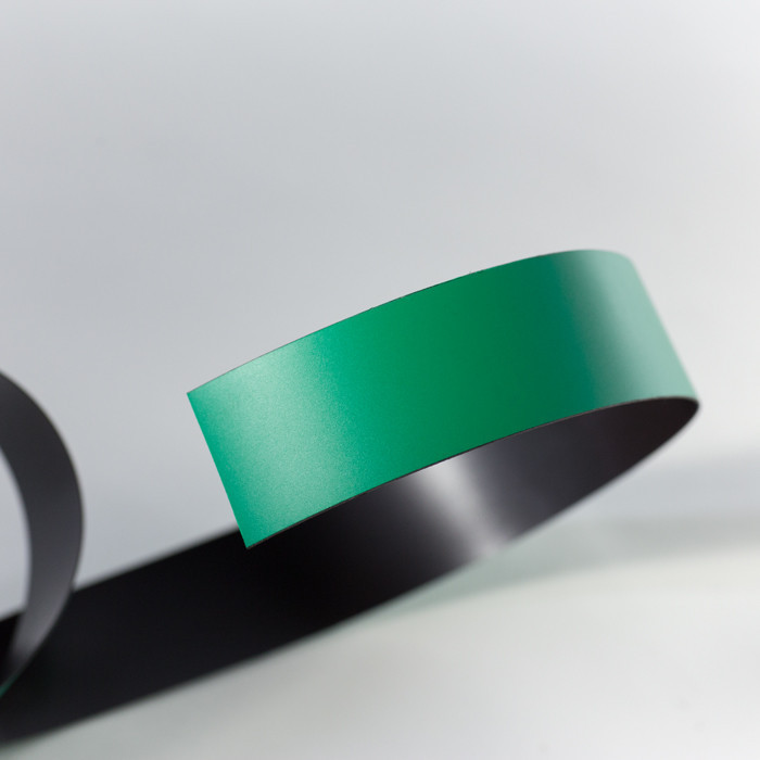 Magnetic band 30x0,6 mm green