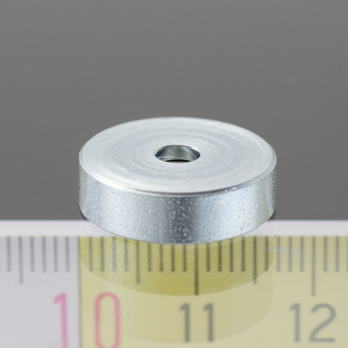 Magnetic lens / pot magnet dia. 16, height 4,5 mm, inner hole for countersunk-head bolt dia. 3,5
