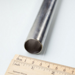 Stainless steel tube with the diameter of 25 x 1 mm, seamless, length 1 m - 1.4301