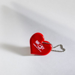 Reflex pendant in heart shape, red color